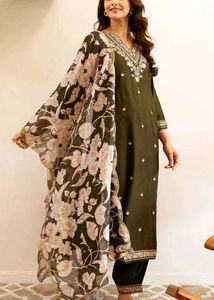 Elegant Green Kurta Set