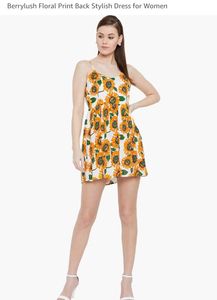 Berrylush Floral Print Back Stylish Dress