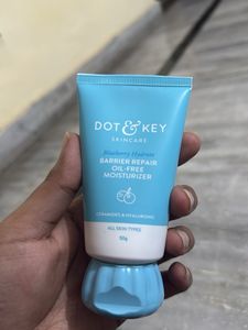 Dot &amp; Key Blueberry Hydrate Moisturizer