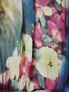 Floral Pleated Skirt