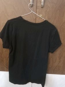 Casual t-shirt