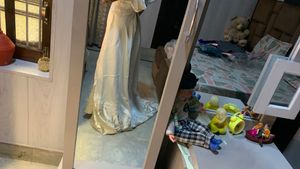 Cutesy Bridal gown❤️🦋