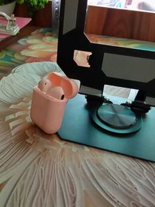 Peach Wireless Earbuds