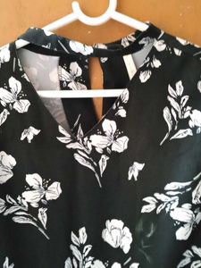 Floral Print Choker Top