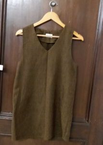 Sleeveless Brown Dress