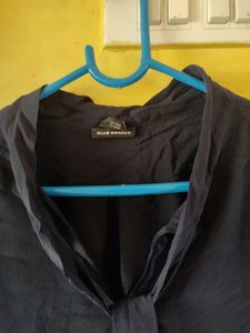 Elegant Tie-Neck Blouse