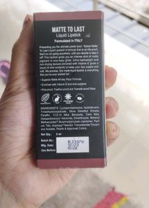 Nykaa Matte To Last Lipstick
