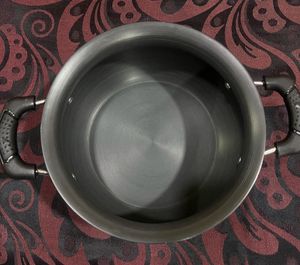 Hard Anodised Biryani Pot