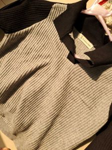 Two-Tone Ribbed Knit Top