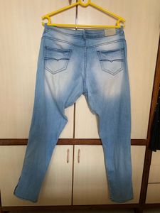 ELLE Light Blue Jeans