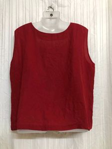 Red Sleeveless Top