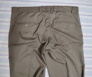 Men 36 Semi Formal Pant - Like New