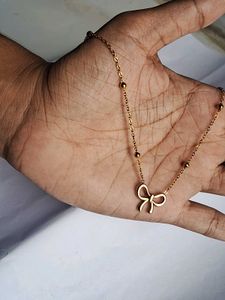 Bow Charm Necklace