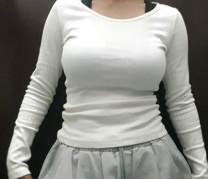 White fitted Long Sleeve Top