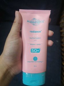 Aqualogica Radiance+ Dewy Sunscreen SPF 50+