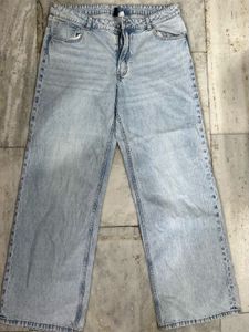 Light Wash Wide Leg Jeans