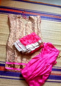 Salwar Kameez Suit Set