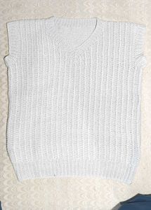 Vintage Woolen Knit Vest (Off White)