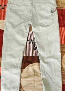 Light Wash Denim Jeans