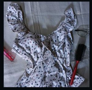 Floral Print Ruffled Top