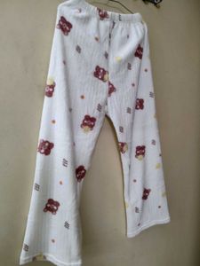Comfy Bear Picture White Lounge Wear