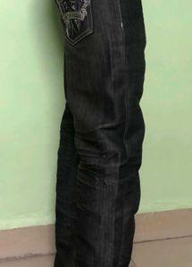 Size (28-29)Dark Wash Jeans