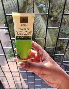 Pilgrim 1% Salicylic Acid Gel Face Wash 100 ml | G