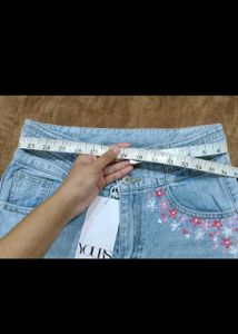 Floral Embroidered Wide Leg Jeans