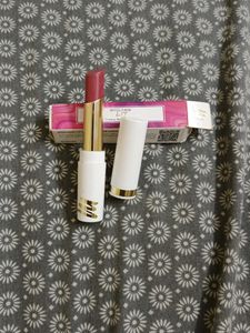 MyGlamm LIT Creamy Matte Lipstick