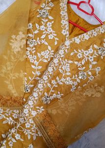 Original Mustard Pakistani Kurta Set 💛
