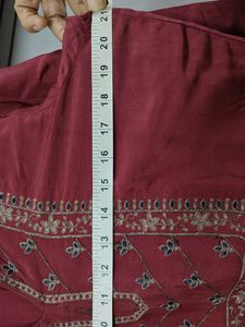 Elegant 3 Piece Contrast Maroon Suit