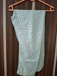 Green kurta and bottom