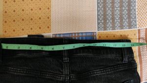 H&amp;M Straight Jeans | No Flaws