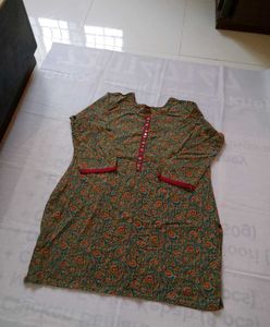 Short Kurta (Women)