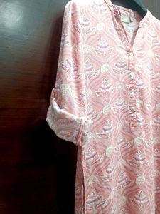 Utsa Kurta For Females.