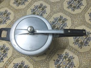Original Hawkins 5lt Aluminum Cooker