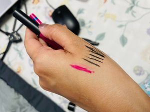 Liner, colorful Eye Liner And lipstick