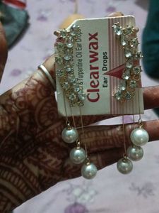 It Was A Beautiful White Pearl Earrings
