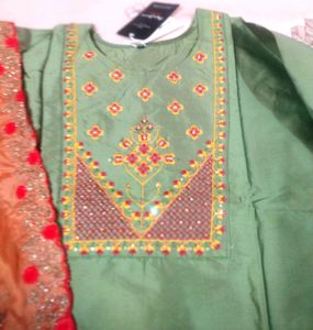 Staylish Silk Dupatta Set Heavy Work Neck Kurti Bottom With Heavy Zari Work Dupatta Set