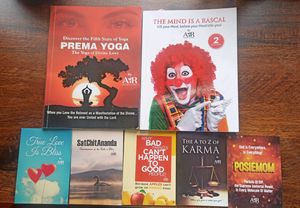 COMBO BOOKS:- 2 Books And 5 Small Handbooks