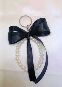 Ribbon Keychains (Black -pearl)