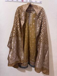 Elegant Ethnic Kurta Set