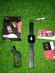 Boat Xtend Smart Watch