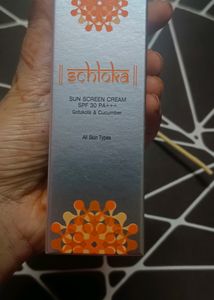 Schloka Sunscreen Spf30 PA+++