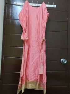 Elegant Pink Embroidered Kurta Set