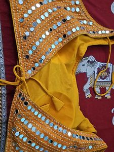 Blouse Work  With Attached Sillves