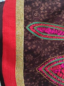 Brown Embroidered Saree(THREAD WORK THROUGHOUT)