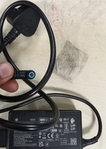 HP ORIGINAL LAPTOP 65 WATT CHARGER