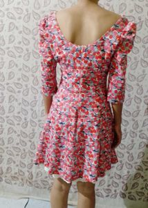 dress one piece Rs -500