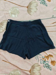 Ruffled Navy Blue Shorts